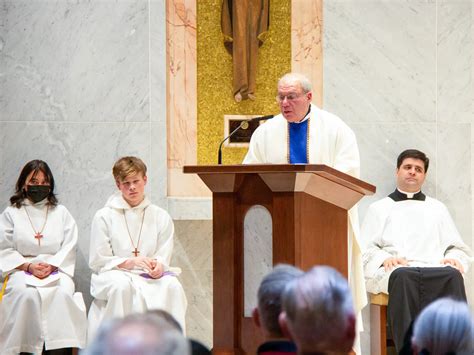 A new altar at Nativity Catholic Church ‘renews us in mission ...