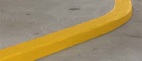 The gallery for --> Yellow Painted Curb