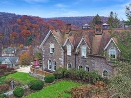 The Castle Bed and Breakfast, Mount Savage, Maryland Bed and Breakfasts Inns