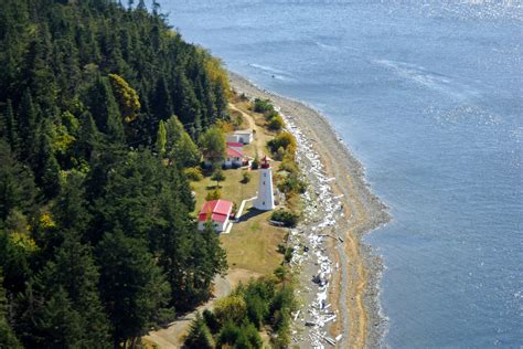 Quadra Island Lighthouse in Cape Mudge Indian Reserve 10, BC, Canada - lighthouse Reviews ...