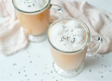 Lavender Tea Latte with Almond Milk | Keeping the Peas