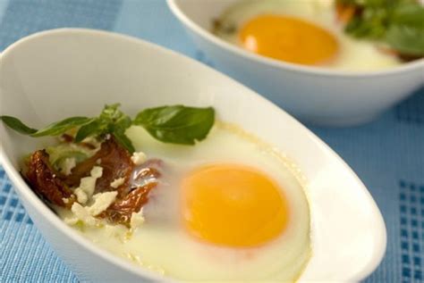 Easy Microwave Poached Eggs Recipe - Australian Eggs