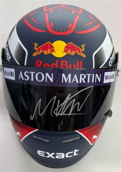 MAX VERSTAPPEN Signed 2018 F1 Helmet – Superstars & Legends