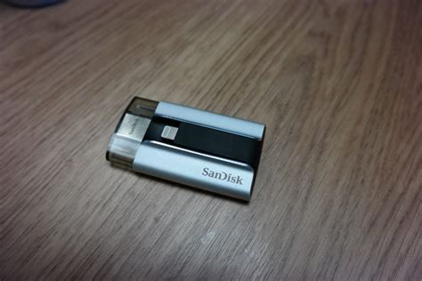 SanDisk iXpand Flash Drive: Giving Your iPad / iPhone Needed Space [Review] – G Style Magazine