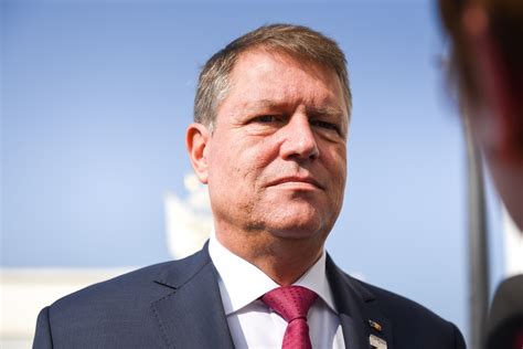 Omagiu de la Klaus Iohannis | PROMPT MEDIA