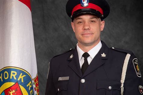 York Regional Police officer killed in traffic collision - Barrie News