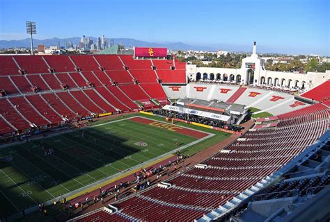 USC football preparing for fans in reduced capacity Coliseum for 2020