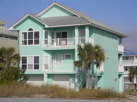 RVFulltimingLove: Colorful Beach Houses