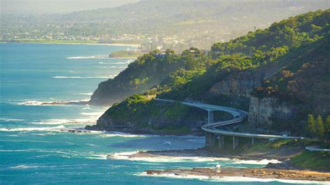 Bald Hill Lookout, Stanwell Tops holiday accommodation from AU$ 98 ...