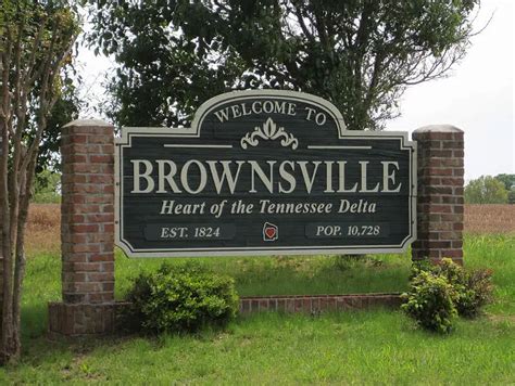 Brownsville, TN Demographics And Statistics: Updated For 2023 - HomeSnacks