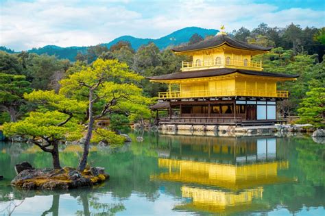 Famous Buddhist Temples in Tokyo & Japan | Global Basecamps | Japanese temple, Buddhist temple ...