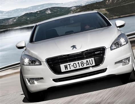 Peugeot 508 Photos and Specs. Photo: Peugeot 508 models and 25 perfect ...