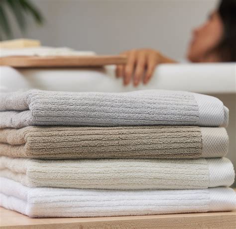 Organic Cotton Bath Towels | Avocado Green Mattress®