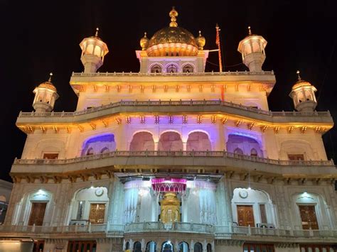 Shri Akal Takht Sahib Golden Temple Amritsar | Guru pics, Golden temple ...