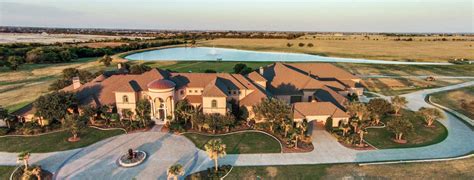 Dallas Estate Owned by NFL Great Deion Sanders Goes Under the Hammer ...