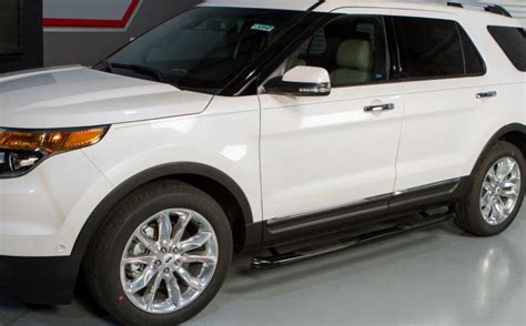 Ford Explorer Photos and Specs. Photo: Explorer Ford reviews and 22 perfect photos of Ford Explorer