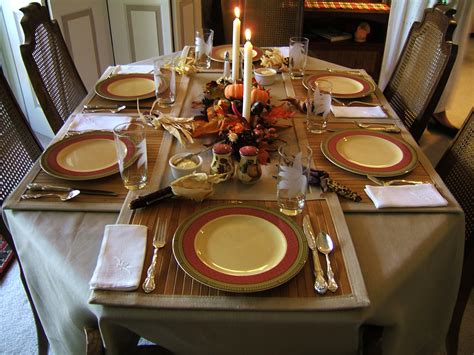 Table Setting Family Style & 6Tablesetting
