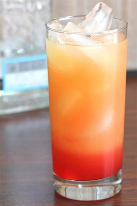 Tequila Sunrise Cocktail Recipe | Mix That Drink