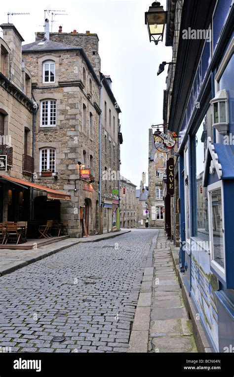 Street view of Dinan France Stock Photo - Alamy