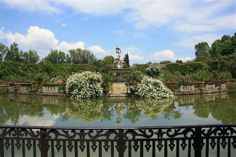 A Guide To The Best Gardens In Florence, Italy - Girl in Florence