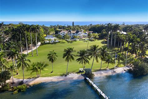 Golf Legend Greg Norman's Insane $78 Million Jupiter Island Compound is Up For Sale | Man of Many