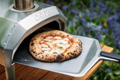 Ooni Karu 12 Multi-Fuel Pizza Oven | Pizza Pro