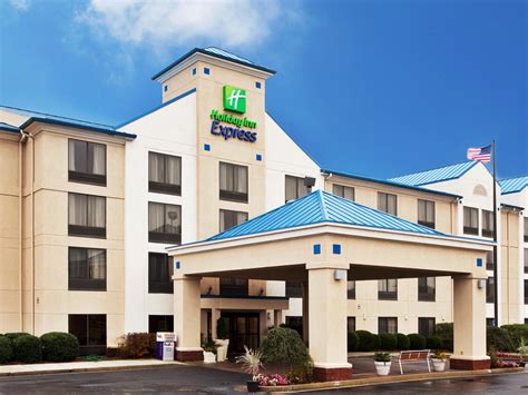 Holiday Inn Express Carrollton Hotel by IHG