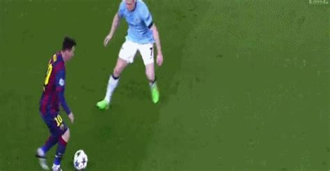 Lionel Messi GIF - Find & Share on GIPHY