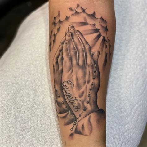 22+ Best Praying hands holding cross tattoo ideas
