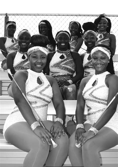 LHS Majorettes Win Regionals, Advance to State – Dallas Post Tribune