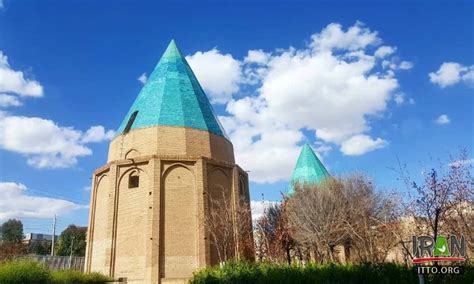 Gonbad Sabz Garden (The Green Tomb) 2023 | Qom, Qom | Sights - Iran Travel and Tourism