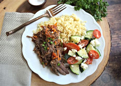 Mediterranean Instant Pot Shredded Beef {Paleo, Keto, Whole30} | thefitfork.com