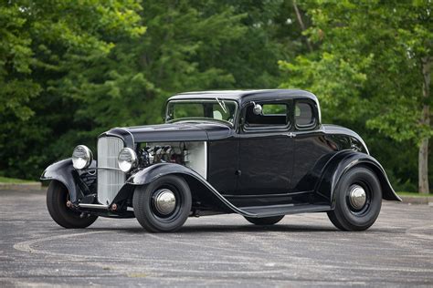 1932 Ford 5 Window | Fast Lane Classic Cars