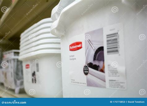 Rubbermaid tubs editorial stock photo. Image of hold - 175773853