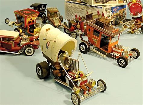 MAT'S MARVELLOUS MODEL MUSEUM | Plastic model kits cars, Model cars ...