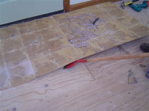 Linoleum Flooring: Linoleum Floor Removal