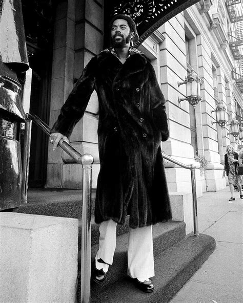 Walt Clyde Frazier | Black style icons, Dapper style, Nba fashion