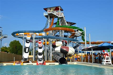 WhiteWater Provides New Water Thrills at Cedar Fair's Revamped Carowinds Carolina Harbor Blooloop