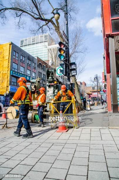 396 Manhole Safety Stock Photos, High-Res Pictures, and Images - Getty ...