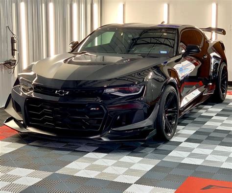 Chevrolet Camaro ZL1 1LE painted in Black Photo taken by: @luccielitedetail on Instagram ...