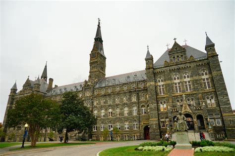 Campus Building on the Georgetown University Editorial Photography - Image of campus, chapel ...