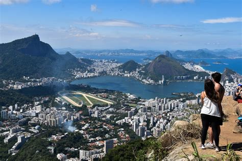 Top 10 Best Hikes in Rio de Janeiro: Routes, Difficulty, Time