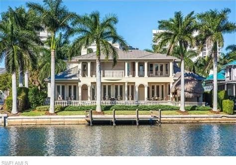 Larry Bird's Mansion in Naples Gets a $200K Price Cut