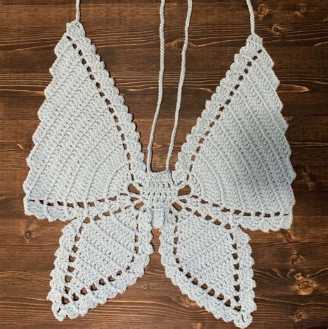 FREE PATTERN: Crochet Butterfly Top | Crochet crop top pattern, Crochet halter top pattern ...