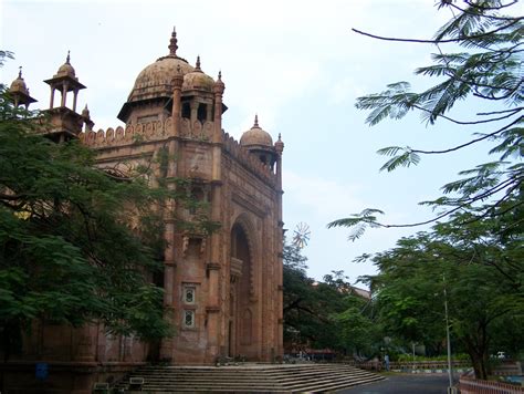 6 Places to See Colonial-Era Buildings in Chennai - WanderWisdom