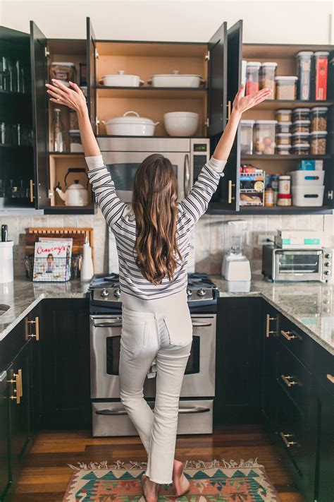 How To Organize My Kitchen Cabinets And Drawers | www ...