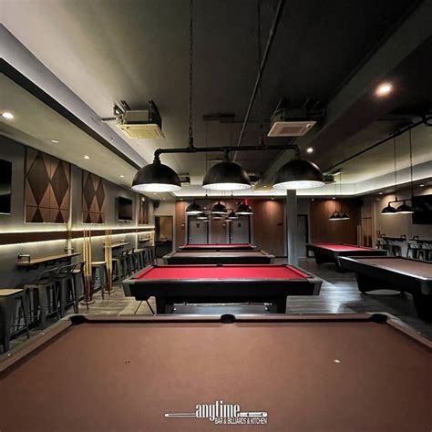 8 Best Pool Halls In NYC To Play Billiards Right Now