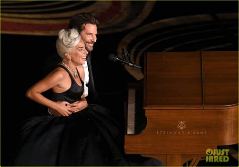 Lady Gaga & Bradley Cooper's Oscars 2019 Performance of 'Shallow' - Watch Video!: Photo 4245932 ...