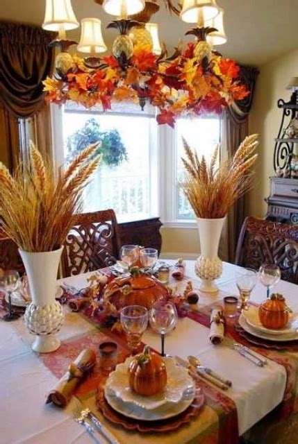 51 Beautiful And Cozy Fall Dining Room Décor Ideas - DigsDigs