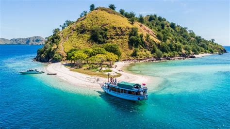 Paket Wisata Tour Open Trip Labuan Bajo 3 Hari 2 Malam Maret 2021 – Ayo ...